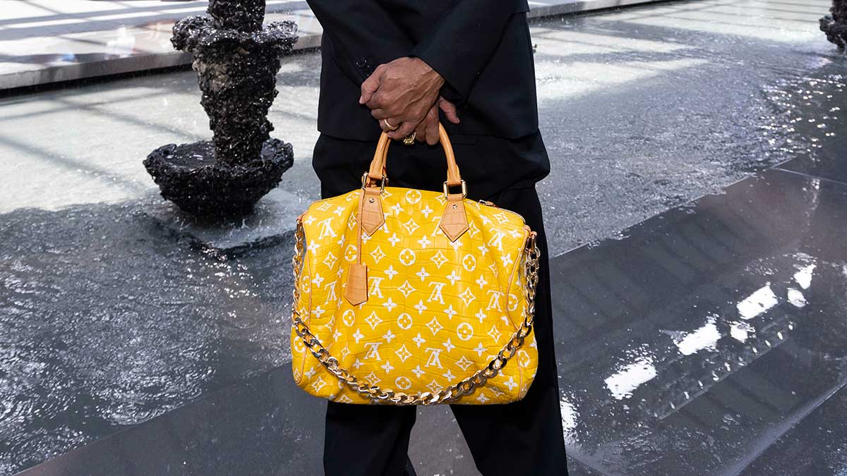El bolso Speedy de Louis Vuitton creado por Pharrell Williams ya