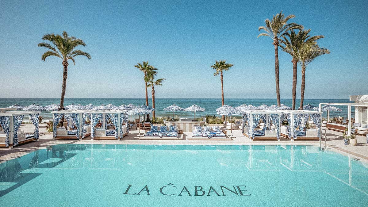 Dolce & Gabbana beach club