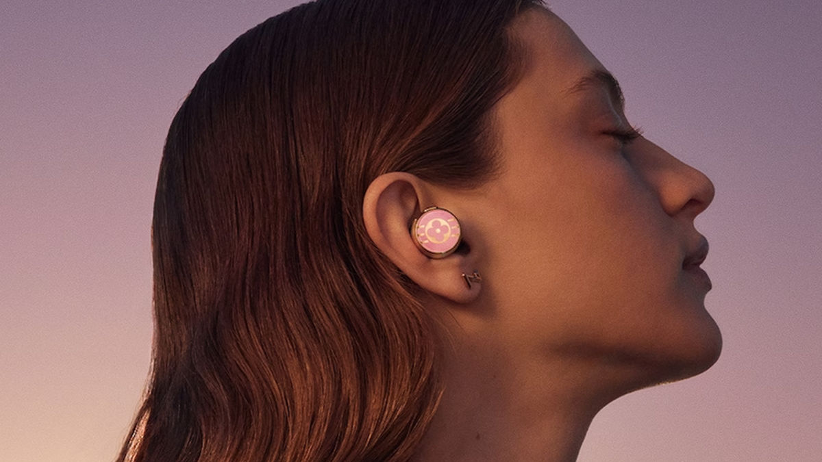 Auriculares Louis Vuitton Horizon Light Up (Foto: Louis Vuitton)