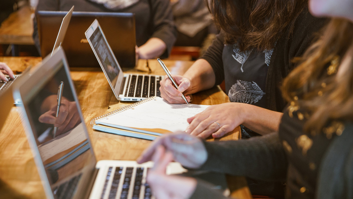 Estudiantes oposiciones (Foto: Unsplash)