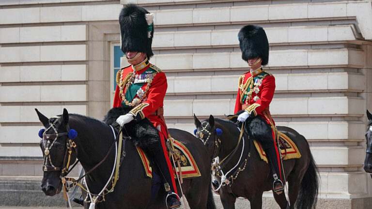 Carlos III Trooping The Colour (Foto: Gtres)