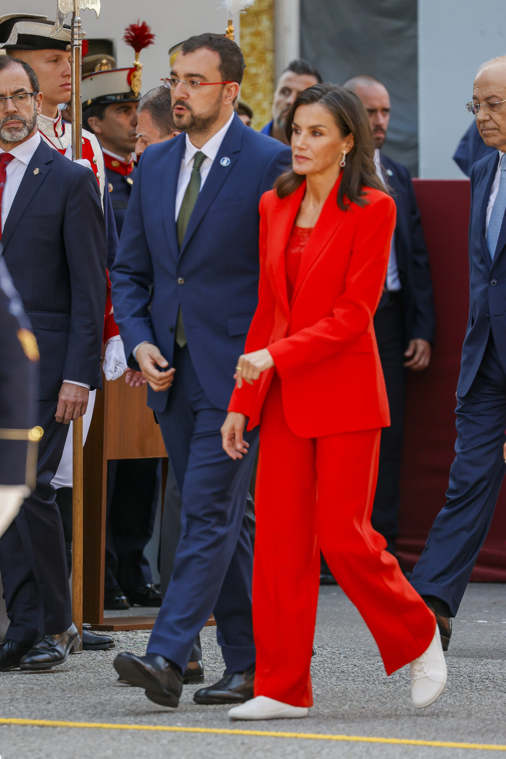 Letizia traje rojo