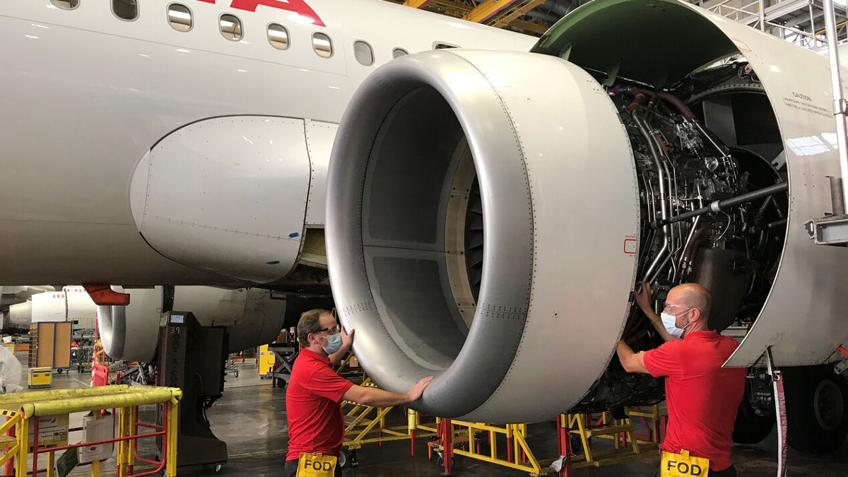 Inspecciones de aviones Iberia (Foto: Iberia)