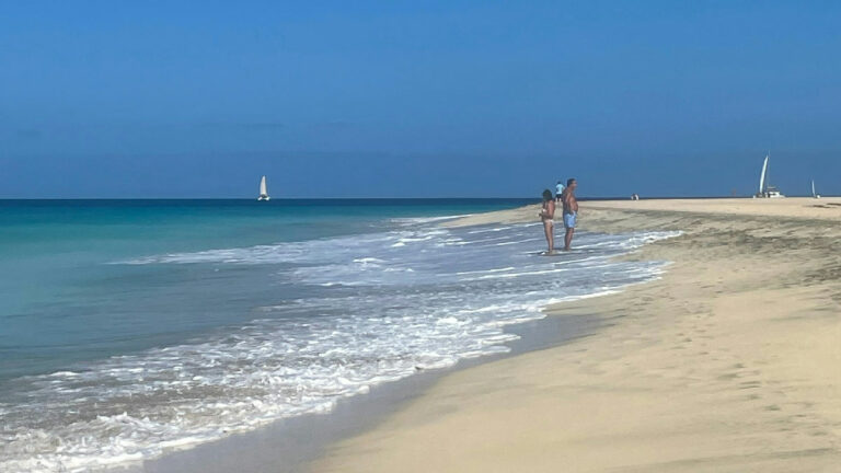 playa santa maria cabo verde