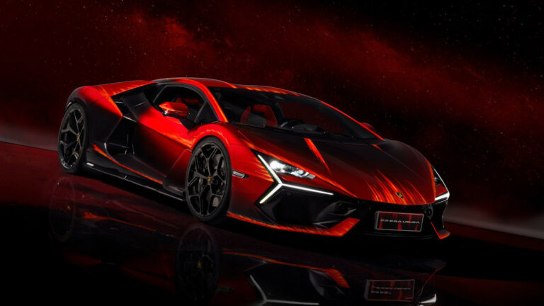 Lamborghini Revuelto (Foto: Lamborghini)