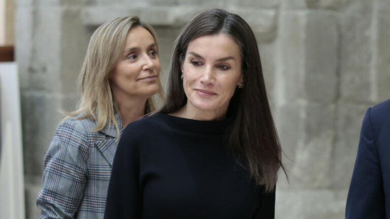 Letizia look otoñal (Foto: Gtres)